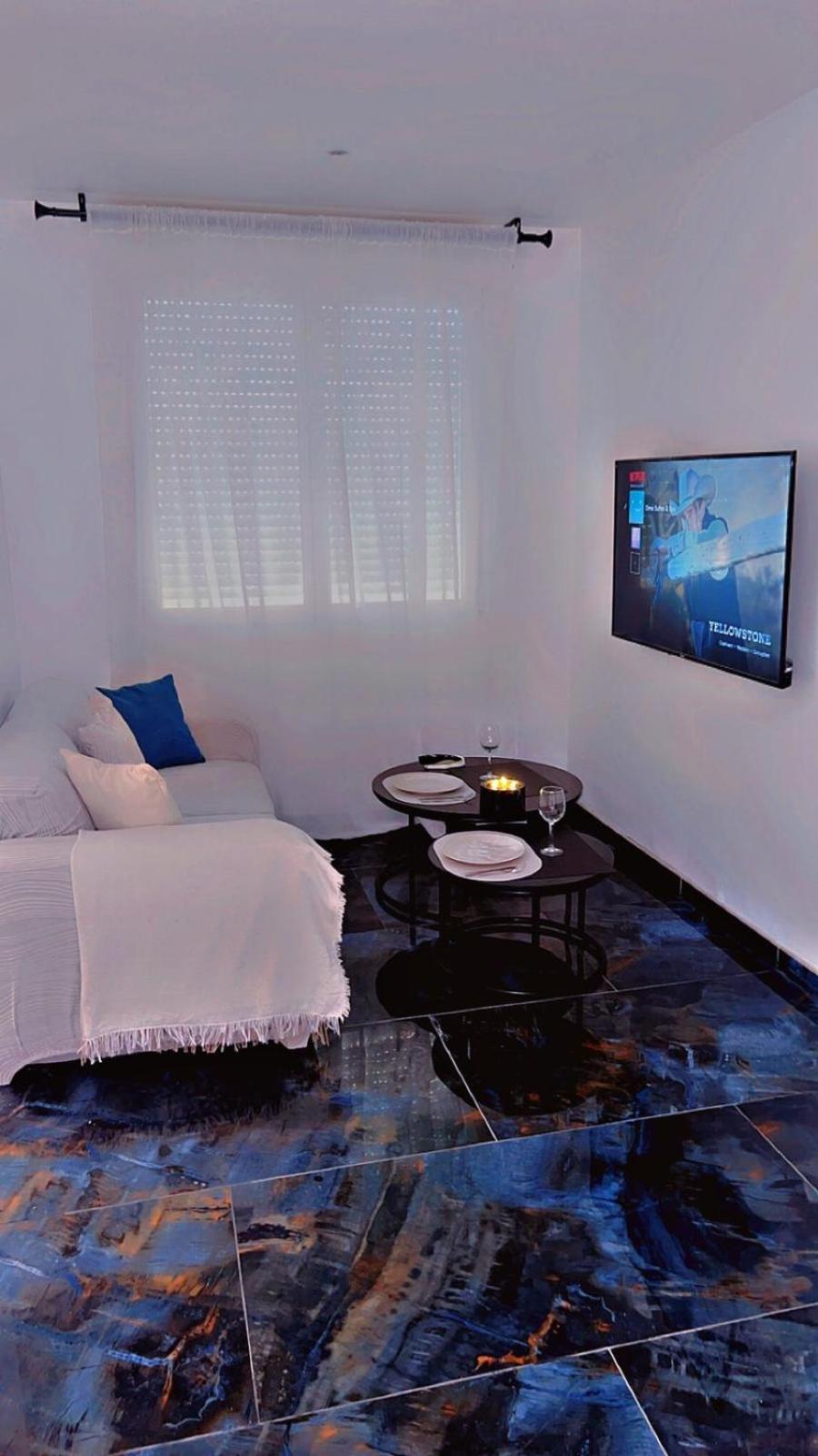 Dima Suite Jacuzzi Privatif Vedene Exterior photo